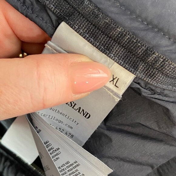 NWT Stone Island Seamless Tunnel Down-TC hooded jacket in Navy size XL - Picture 10 of 16